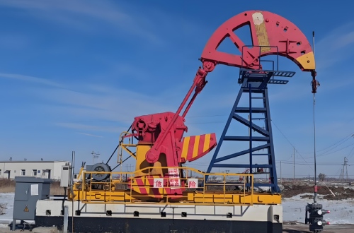 Oil drilling and production equipment.png